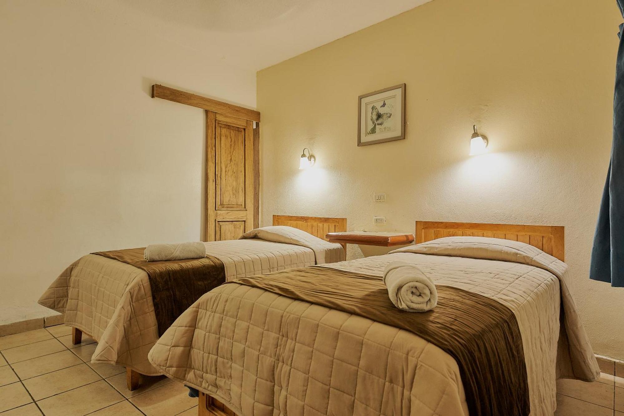 Hotel Cervantino تاباتشولا المظهر الخارجي الصورة