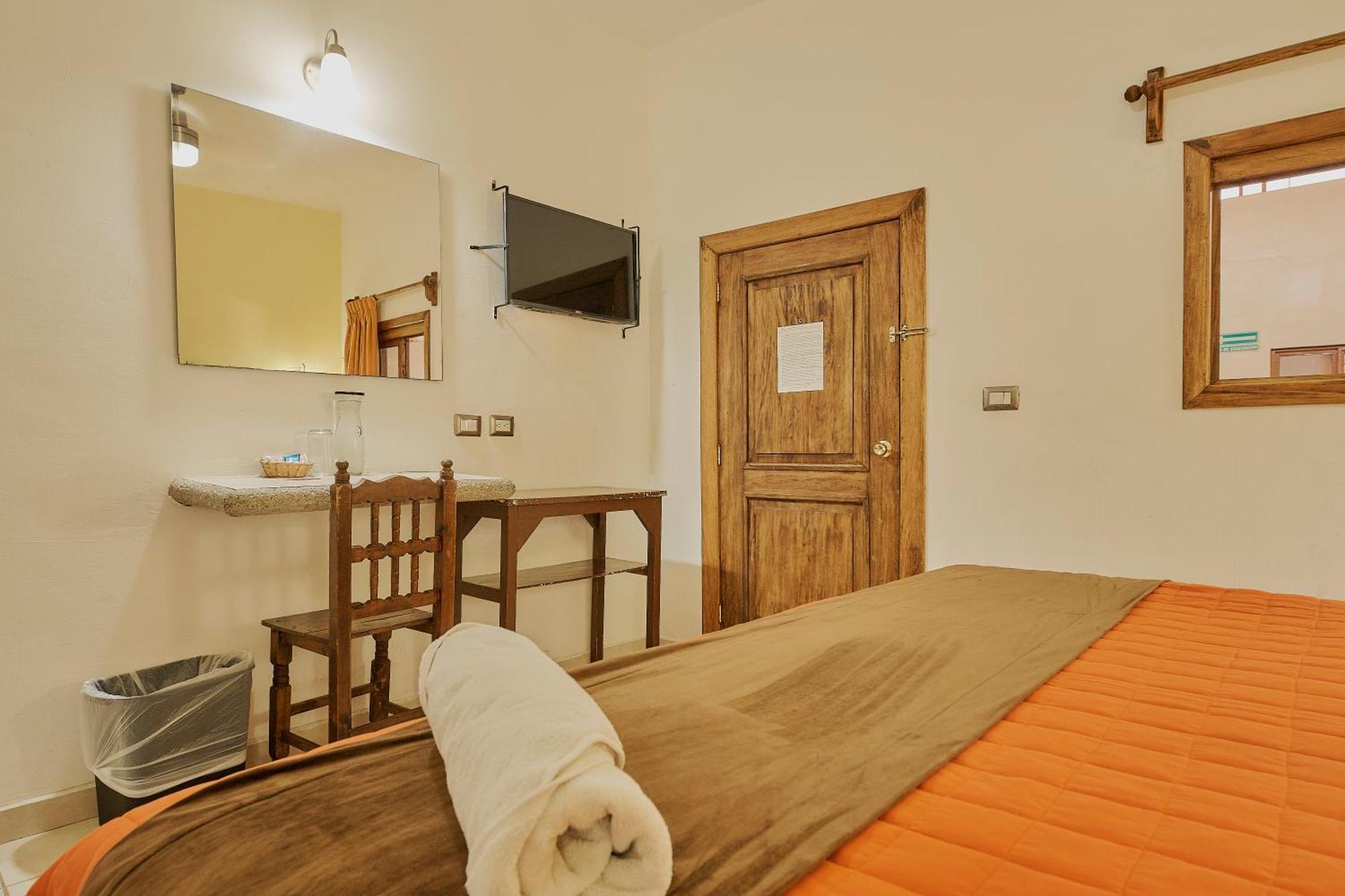 Hotel Cervantino تاباتشولا المظهر الخارجي الصورة